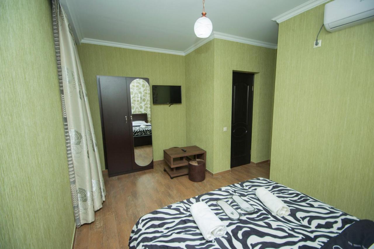 Hotel Elegant 2 Tbilissi Extérieur photo