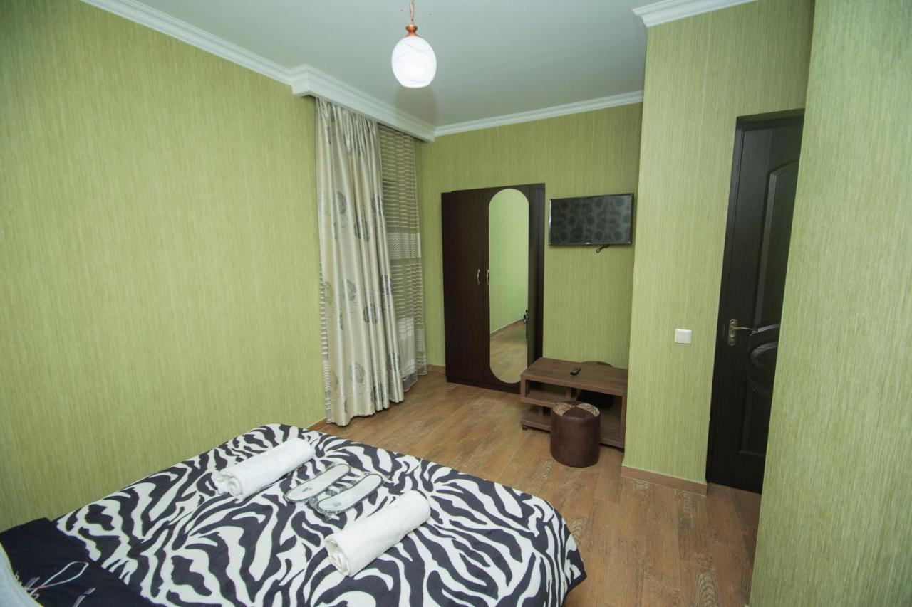 Hotel Elegant 2 Tbilissi Extérieur photo