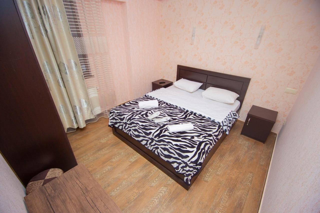 Hotel Elegant 2 Tbilissi Extérieur photo