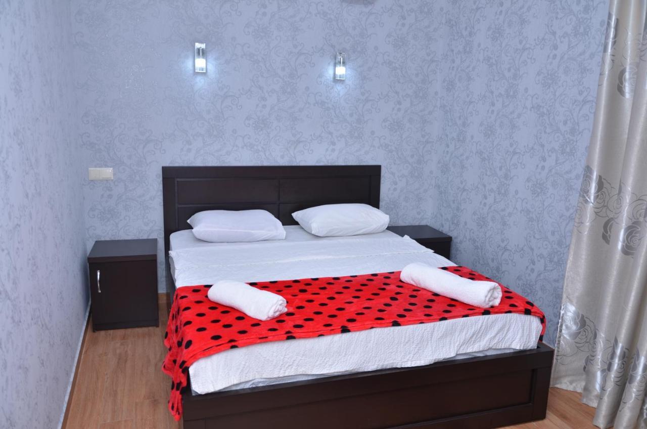 Hotel Elegant 2 Tbilissi Extérieur photo