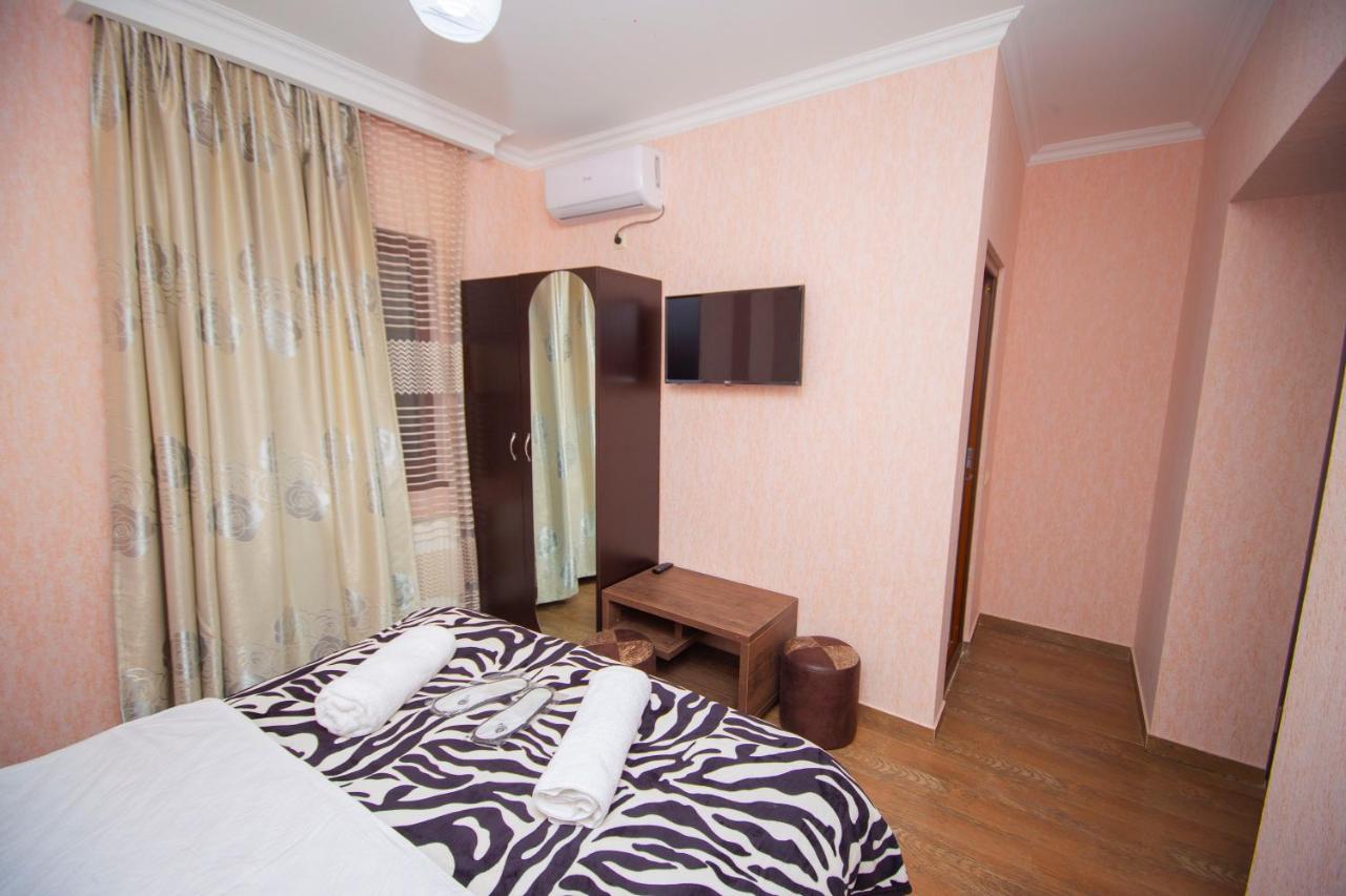 Hotel Elegant 2 Tbilissi Extérieur photo